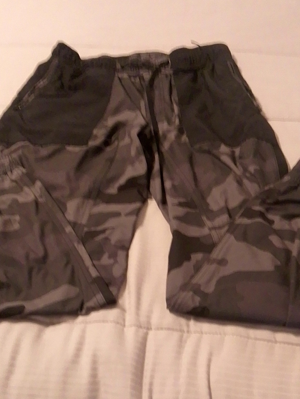RVCA Men's Black and Gray Camo  Pants
